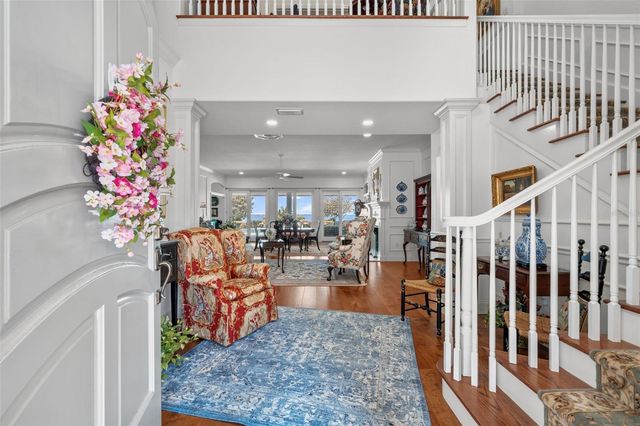 8152 LONGBAY BOULEVARD, Sarasota, FL 34243
