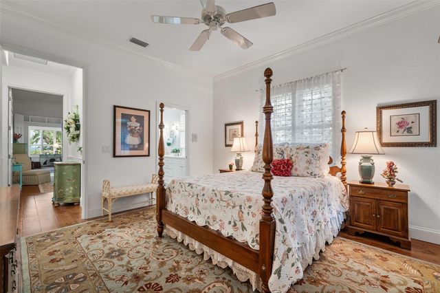 8152 LONGBAY BOULEVARD, Sarasota, FL 34243