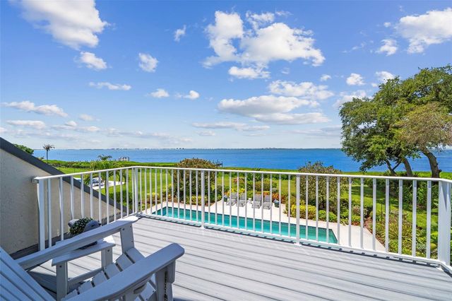 8152 LONGBAY BOULEVARD, Sarasota, FL 34243