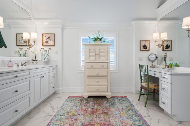 8152 LONGBAY BOULEVARD, Sarasota, FL 34243