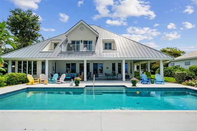 8152 LONGBAY BOULEVARD, Sarasota, FL 34243