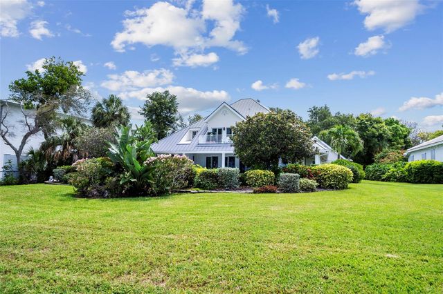 8152 LONGBAY BOULEVARD, Sarasota, FL 34243