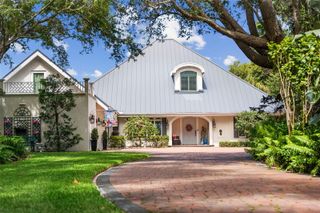 8152 LONGBAY BOULEVARD, Sarasota, FL 34243
