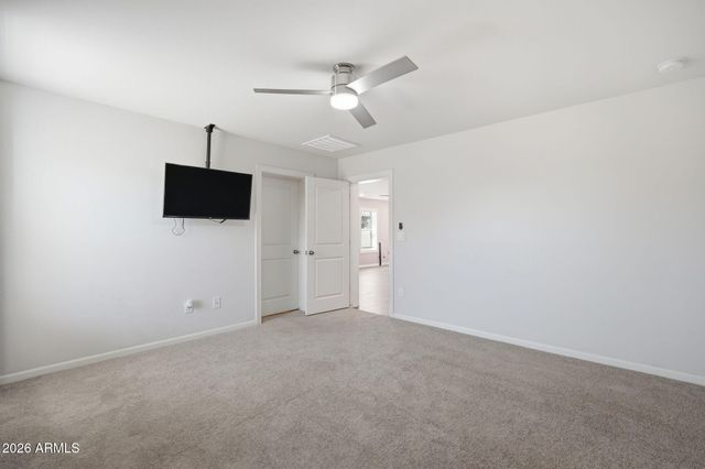 7977 S NAMAKA Drive, Casa Grande, AZ 85193