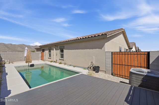 7977 S NAMAKA Drive, Casa Grande, AZ 85193