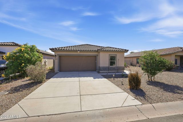 7977 S NAMAKA Drive, Casa Grande, AZ 85193