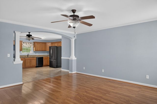 401 Cedar Creek Drive, Rossville, GA 30741