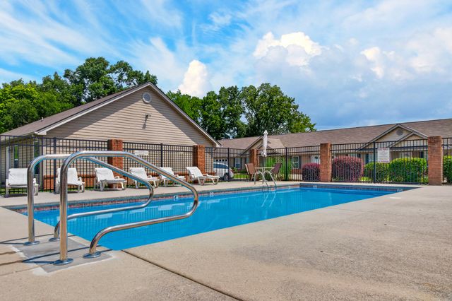 401 Cedar Creek Drive, Rossville, GA 30741
