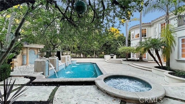 710 N Rodeo Drive, Beverly Hills, CA 90210