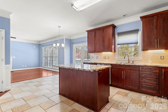 10413 Friarsgate Road, Huntersville, NC 28078