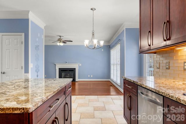 10413 Friarsgate Road, Huntersville, NC 28078