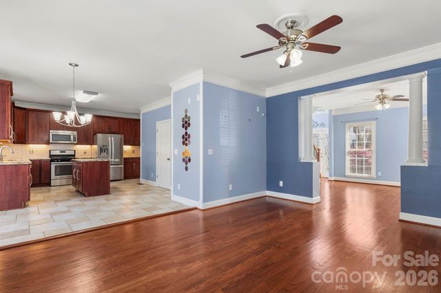 10413 Friarsgate Road, Huntersville, NC 28078