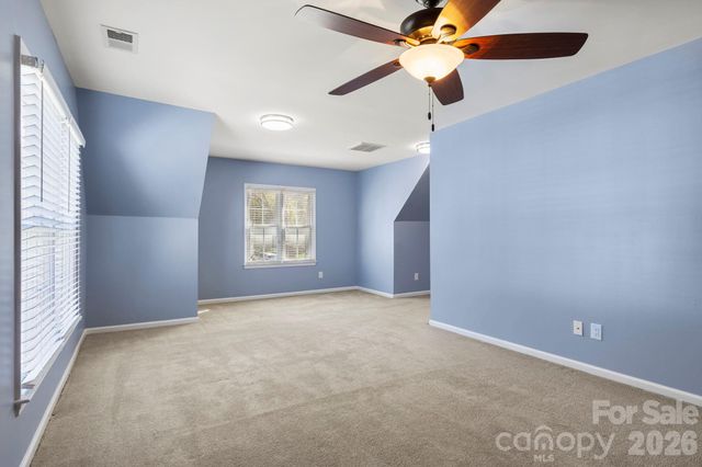 10413 Friarsgate Road, Huntersville, NC 28078