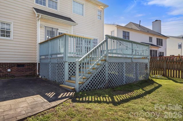 10413 Friarsgate Road, Huntersville, NC 28078