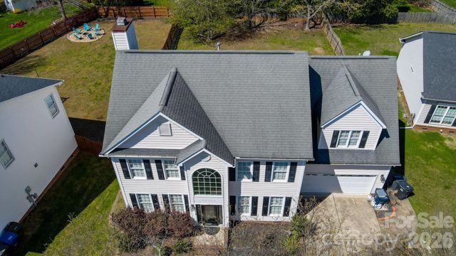 10413 Friarsgate Road, Huntersville, NC 28078