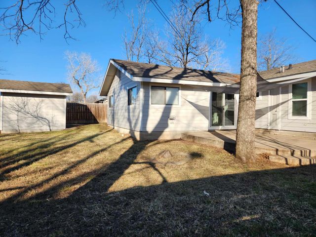 3000 Ray Wood DR, Austin, TX 78704