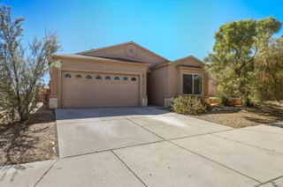 6208 Nueva Espana Road NW, Albuquerque, NM 87114