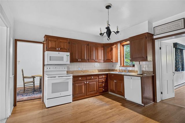 765 East Macada Road, Bethlehem City, PA 18017