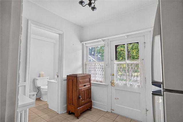 765 East Macada Road, Bethlehem City, PA 18017