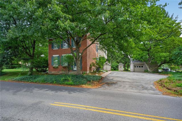 765 East Macada Road, Bethlehem City, PA 18017
