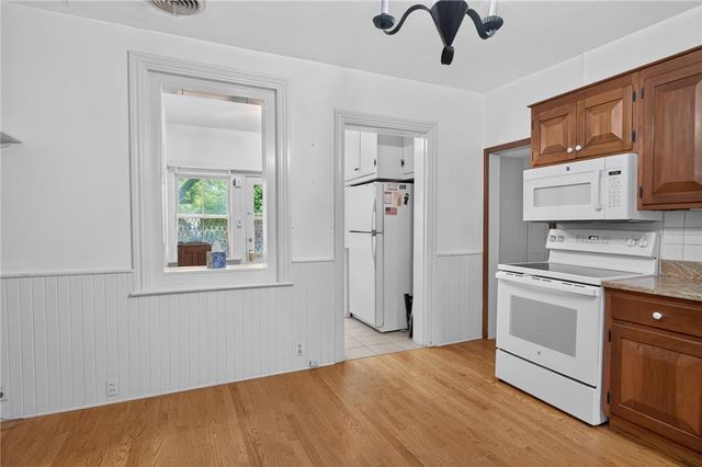 765 East Macada Road, Bethlehem City, PA 18017