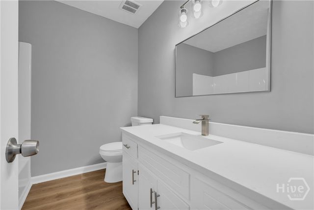 4872 Arrowhead Trail West SW, Lilburn, GA 30047