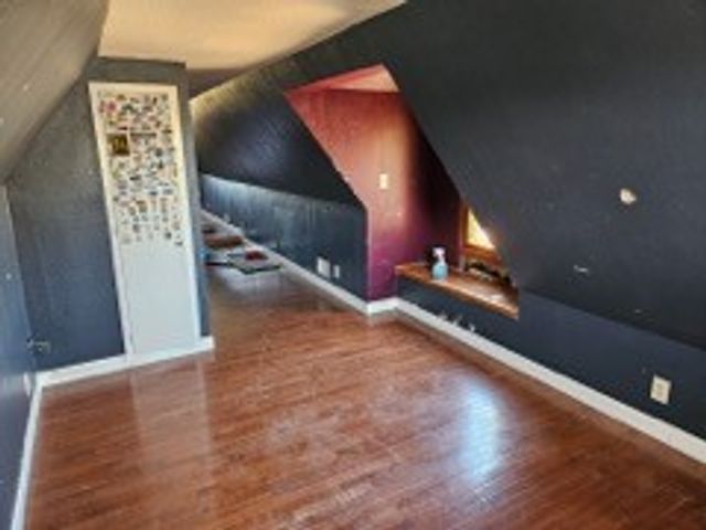 12127 Railroad Ave, Sinton, TX 78387