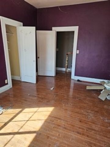 12127 Railroad Ave, Sinton, TX 78387