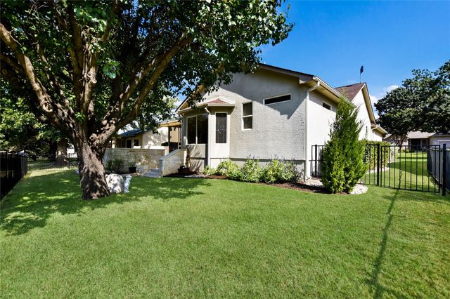 119 Rain Lily LN, Georgetown, TX 78633