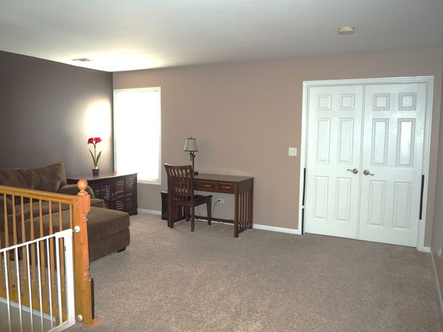 16406 Newcastle Way 1, Lockport, IL 60441