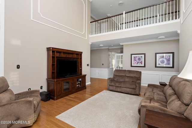 16 Heritage Drive, Allentown, NJ 08501