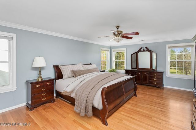 16 Heritage Drive, Allentown, NJ 08501