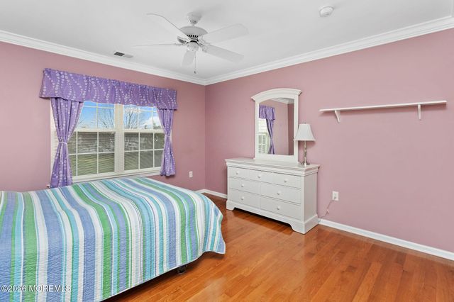 16 Heritage Drive, Allentown, NJ 08501