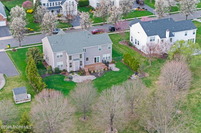 16 Heritage Drive, Allentown, NJ 08501