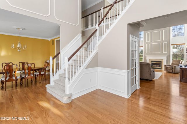 16 Heritage Drive, Allentown, NJ 08501