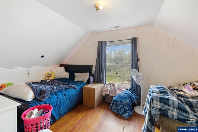 1824 NE Waterfront St, Newberg, OR 97132