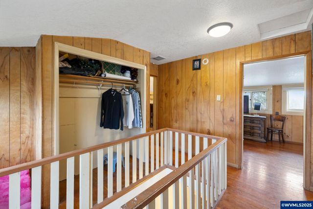 1824 NE Waterfront St, Newberg, OR 97132