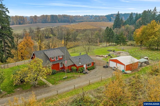 1824 NE Waterfront St, Newberg, OR 97132