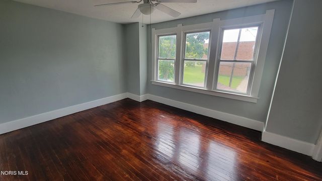 3110 Cambridge Street, Toledo, OH 43610