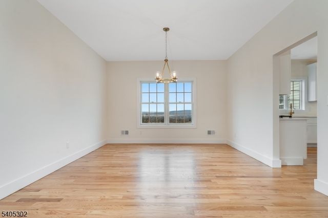 51 Staats Rd, Bethlehem Twp., NJ 08804