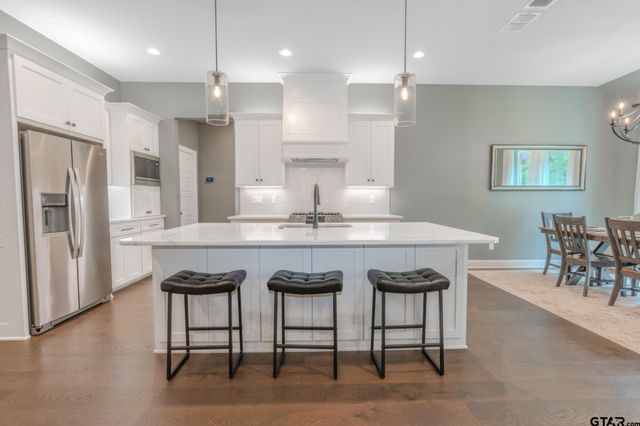 807 Redwing Way, Whitehouse, TX 75791