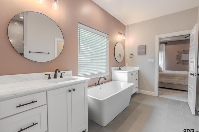 807 Redwing Way, Whitehouse, TX 75791