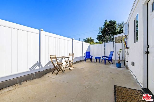 20608 Haynes Street, Winnetka (los Angeles), CA 91306