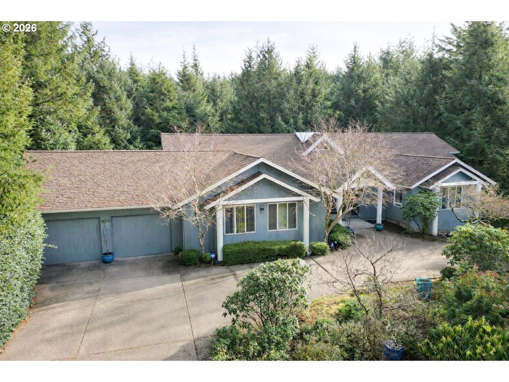 83391 S COVE Dr, Florence, OR 97439