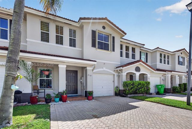 214 Riverwalk Cir, Sunrise, FL 33326