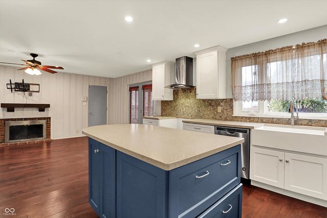 4920 Manning Road, Indianapolis, IN 46228