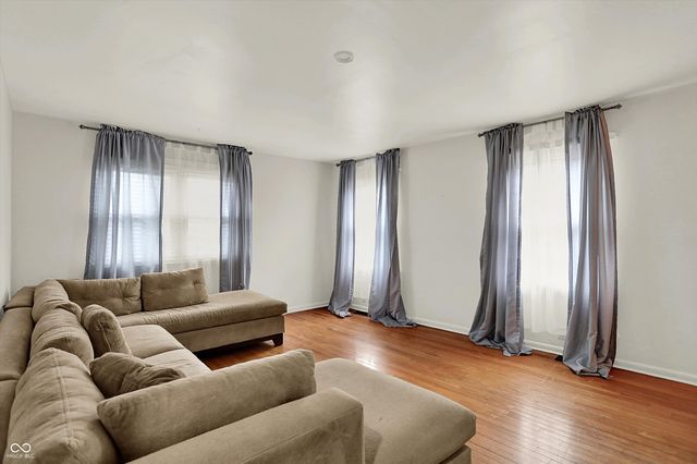 4920 Manning Road, Indianapolis, IN 46228