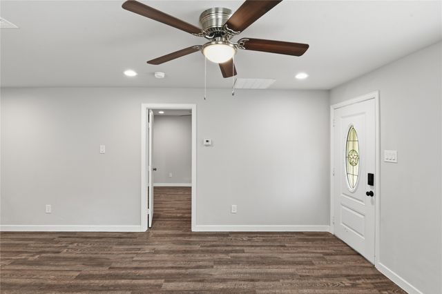 1616 Cleveland Street, Greenville, TX 75401