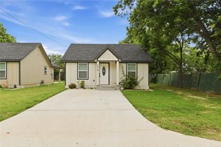 1616 Cleveland Street, Greenville, TX 75401