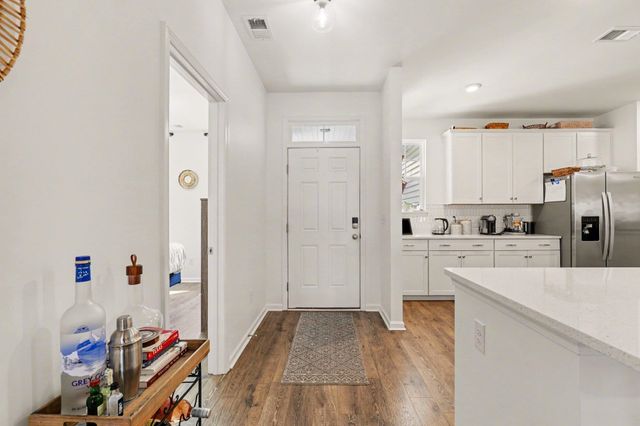 811 Spindel Dr., Myrtle Beach, SC 29588